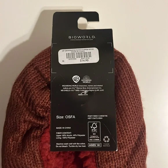 Harry Potter Gryffindor Alumni Patch Slipper Sock Maroon Bioworld Size OSFA - Picture 4 of 5